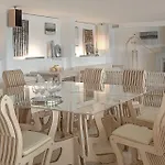 Hotel Galery69 4*